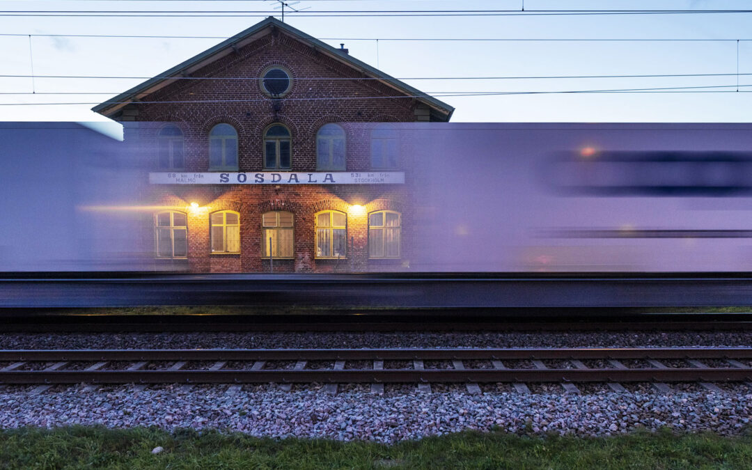 Sex järnvägsbyggen får klartecken