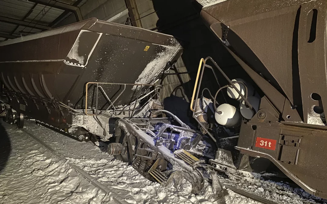 Hjulet sprack från fläns till nav