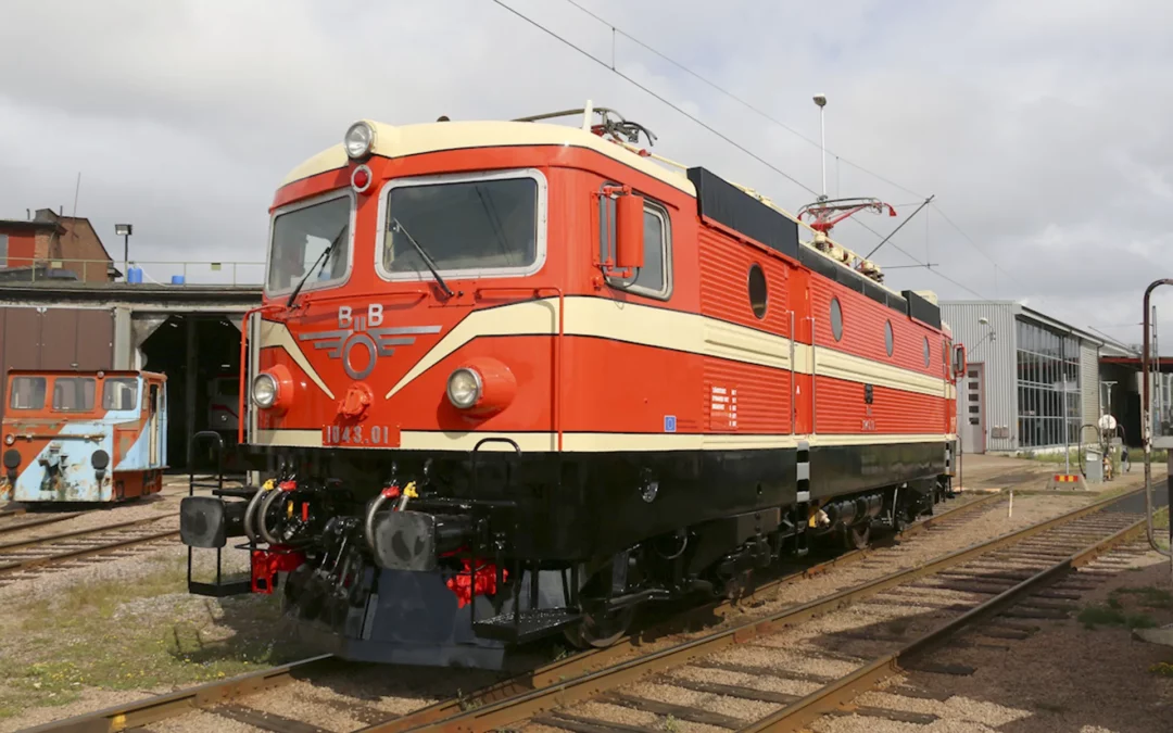 001 har återuppstått som ÖBB-lok