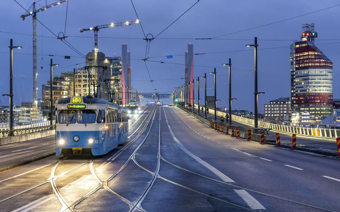 Spårvägen till Lindholmen invigd