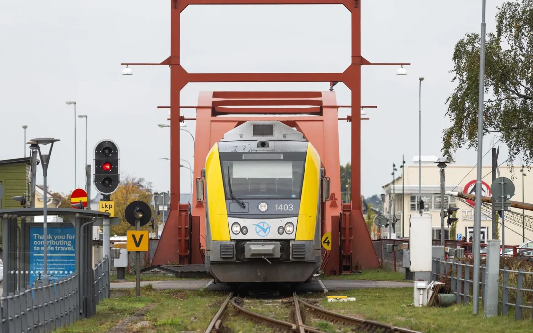 Rödgröna vill elektrifiera Kinnekullebanan