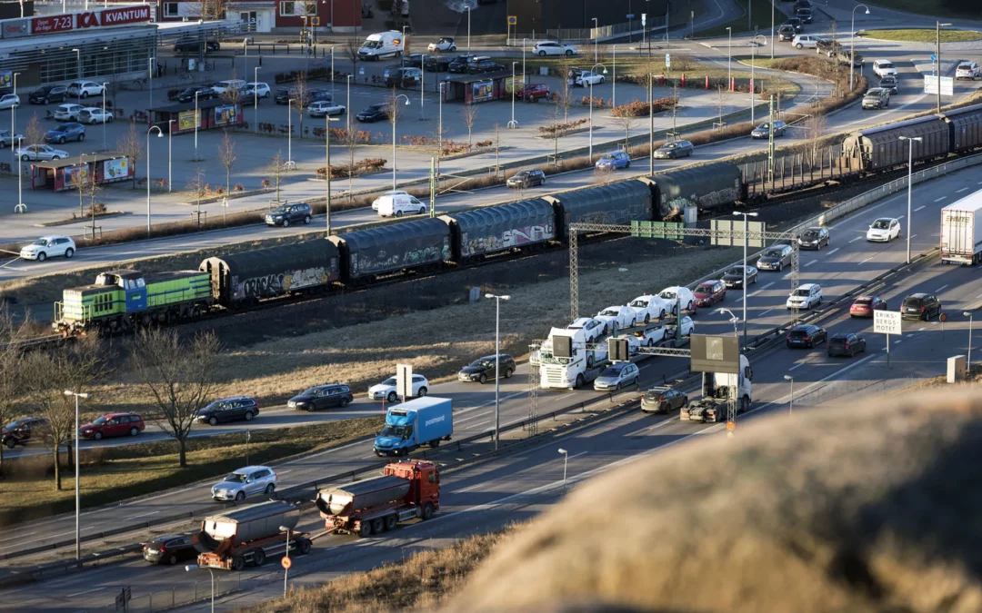 Åter papper till Arendal