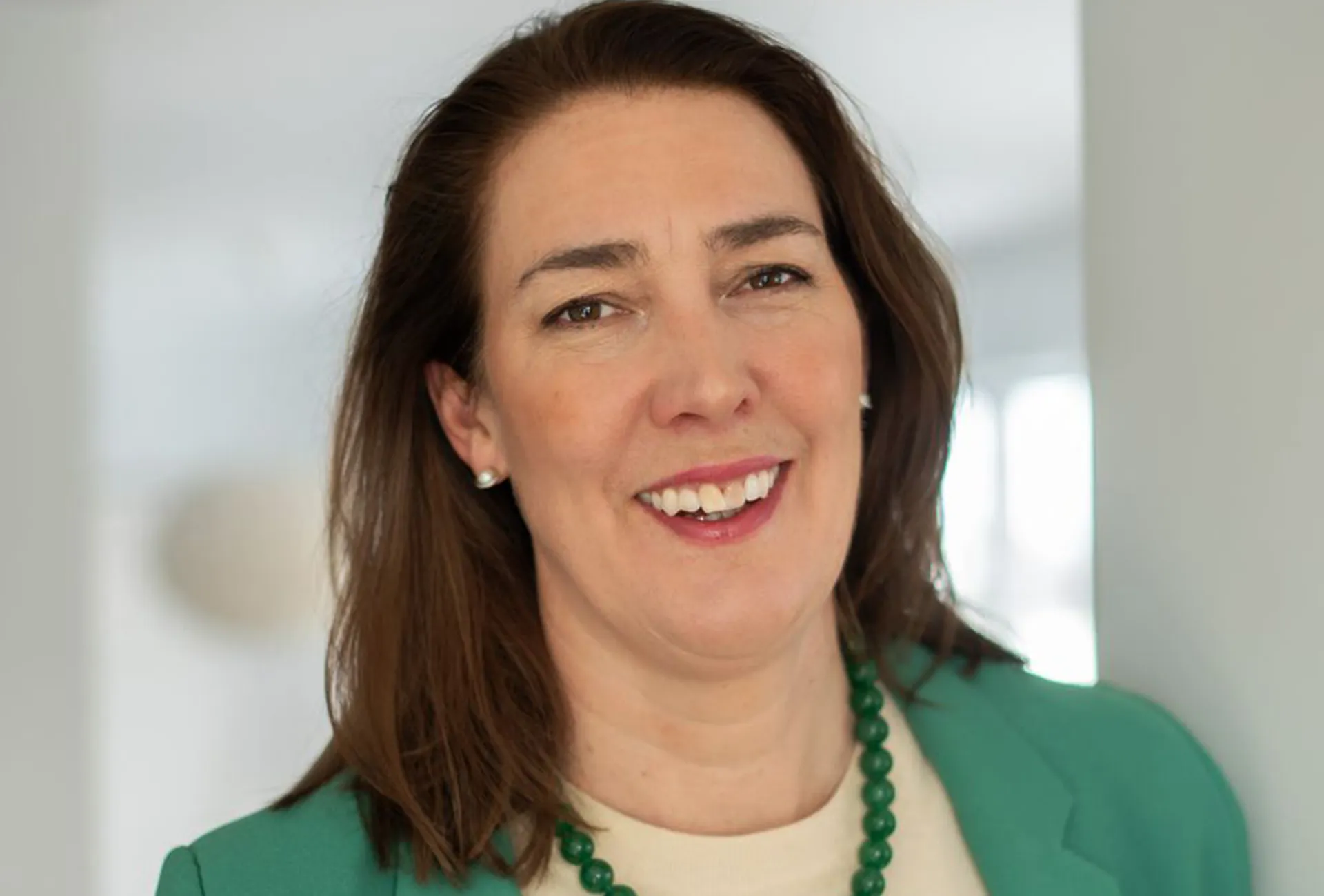 Ett av VR Snabbtågs snabbtåg på väg från Stockholm till Göteborg passerar Alingsås 8 januari 2026.