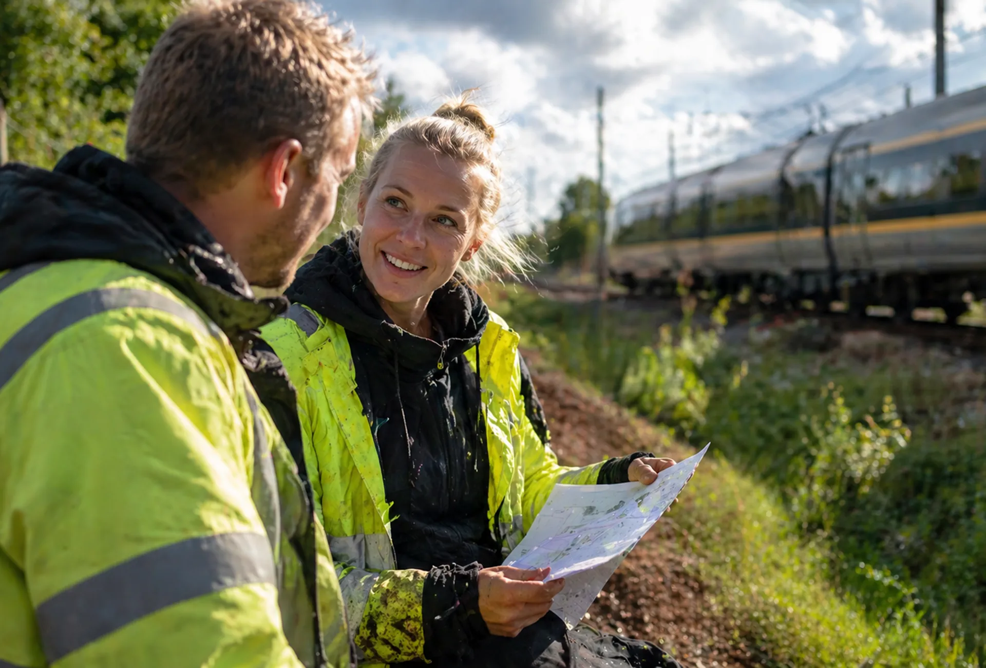 Ett av VR Snabbtågs snabbtåg på väg från Stockholm till Göteborg passerar Alingsås 8 januari 2026.