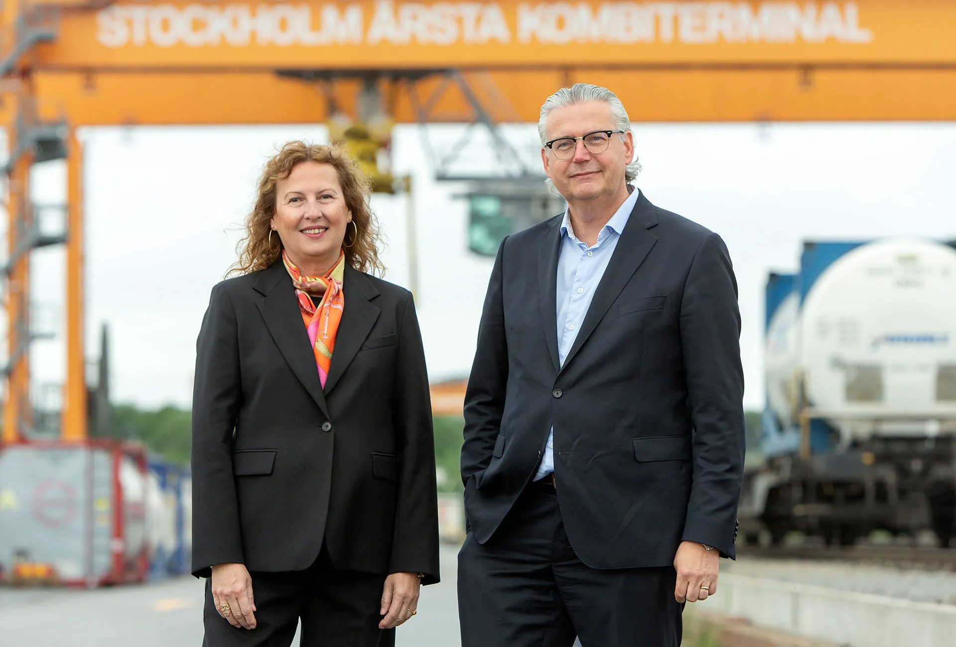 Ett av VR Snabbtågs snabbtåg på väg från Stockholm till Göteborg passerar Alingsås 8 januari 2026.