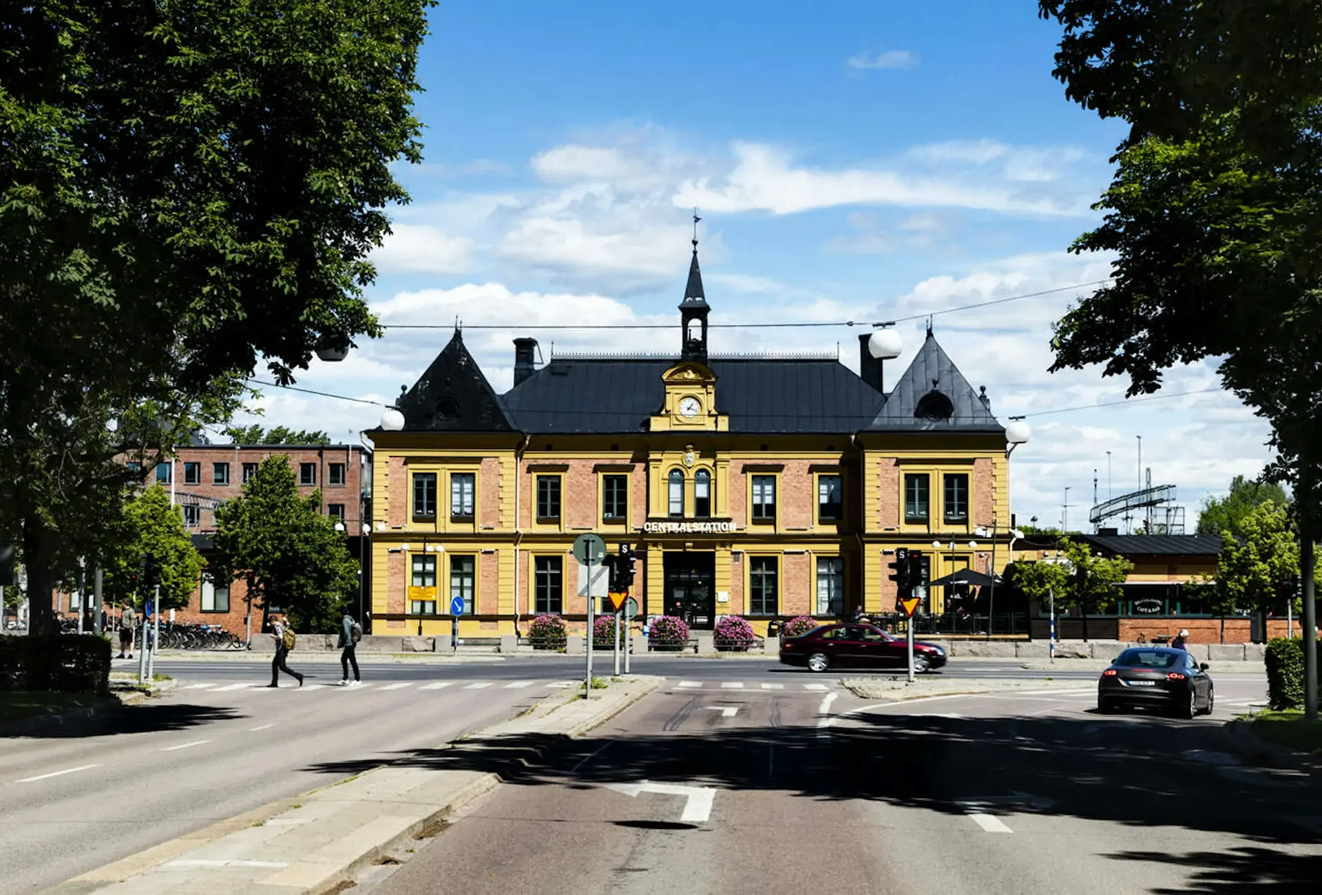 Hector Rails virkeståg för Trätåg från Mora till Gävle passerar Vikarbyn på Siljansbanan 14 maj 2024.